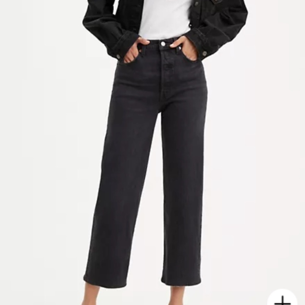 Levi’s Ribcage Ankle Straight Black Jeans - Size 26